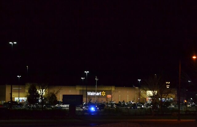 Τρεις νεκροί από ένοπλη επίθεση σε σούπερ μάρκετ στο Κολοράντο