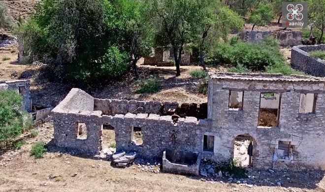 Το πέρασμα του Εγκέλαδου: Το ερειπωμένο χωριό – φάντασμα της Ελλάδας