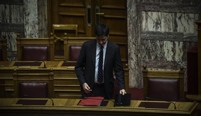 Χουλιαράκης: Πρώτο μέλημα μας η αντιμετώπιση της παιδικής φτώχειας