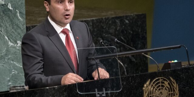 Ζάεφ: Η χώρα έτοιμη να δεχθεί γεωγραφικό προσδιορισμό – Άλλαξε το όνομα σε αεροδρόμιο και εθνική