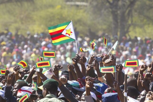 Ζιμπάμπουε: Διαδηλωτές πραγματοποιούν πορεία προς την ιδιωτική κατοικία του Μουγκάμπε