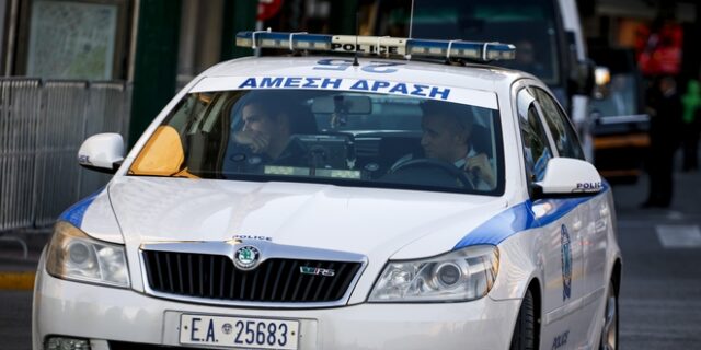 Ιδιοκτήτης καφετέριας ακινητοποίησε κλέφτη και τον παρέδωσε στις Αρχές