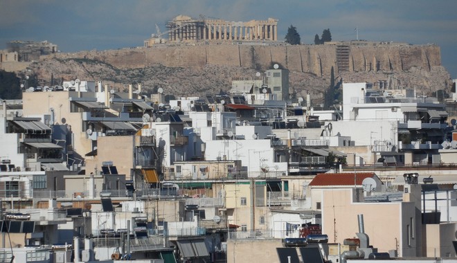 Καιρός: Λίγες τοπικές βροχές το Σαββατοκύριακο – Βελτίωση από Δευτέρα