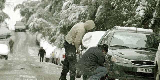 Αντιολισθητικές αλυσίδες: Πώς τις βάζουμε στο αυτοκίνητο