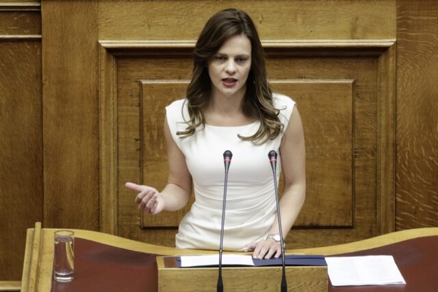Αχτσιόγλου: Στηρίζουμε τους νέους – Θα εξαντλήσουμε κάθε δυνατότητα ενίσχυσης των ασθενέστερων στρωμάτων
