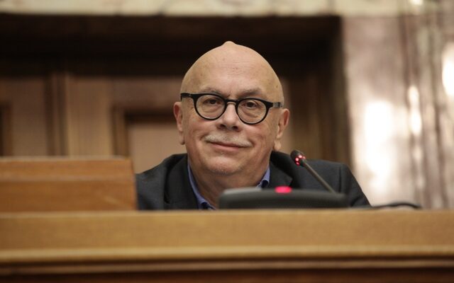 Δουζίνας: Κίνηση εντυπώσεων απ’ τον Ερντογάν για εσωτερική κατανάλωση