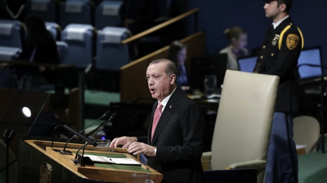 Έρχεται προκλητικός: Επικαιροποίηση της συνθήκης της Λωζάνης ζητάει ο Ερντογάν
