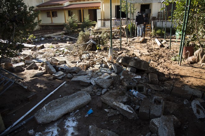 Κραυγή αγωνίας από τους κατοίκους της Μάνδρας: Ποιοι είναι οι υπεύθυνοι της καταστροφής