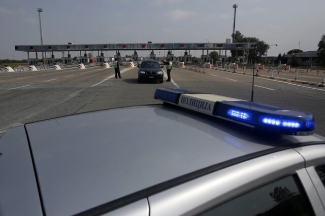 Ταξίδεψε κρεμασμένος επί πέντε ώρες στον άξονα λεωφορείου