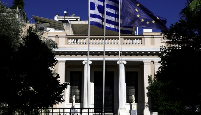 Στο Μαξίμου οι δήμαρχοι Λέσβου, Χίου και Σάμου για το προσφυγικό