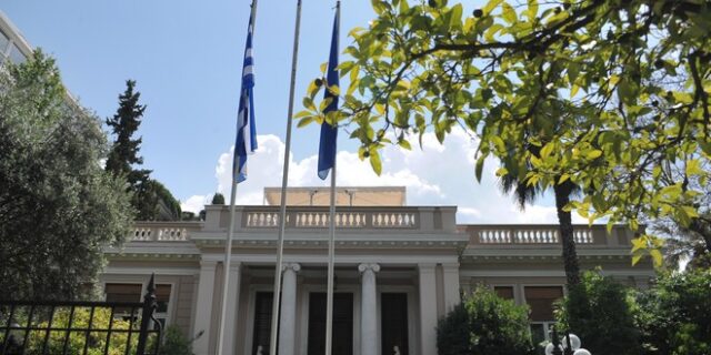 Οι 3+1 ‘πονοκέφαλοι’ της κυβέρνησης