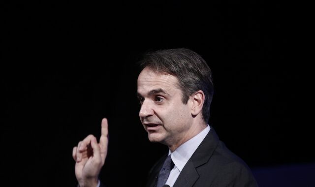 Μητσοτάκης: Η κυβέρνηση δεν πρέπει να εμπλέκεται στο θέμα των οκτώ
