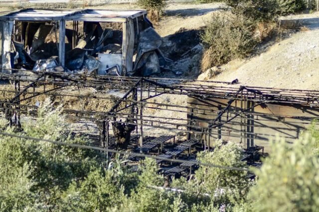 Ταυτοποιήθηκαν 26 άτομα για επεισόδια κατά αστυνομικών – μεταναστών στη Λέσβο