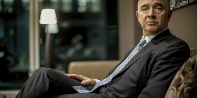 Μοσκοβισί: Να ολοκληρώσουμε το ελληνικό πρόγραμμα μέχρι το καλοκαίρι του 2018