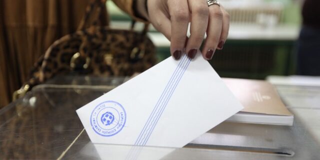 Στο στόχαστρο τα γκάλοπ του ΠΑΜΑΚ