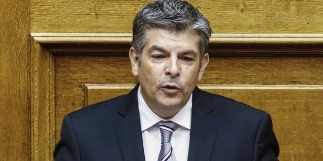 Παπαθεοδώρου: ‘Δεν ξέρουμε τι έδωσε η χώρα για να κλείσει η τρίτη αξιολόγηση’