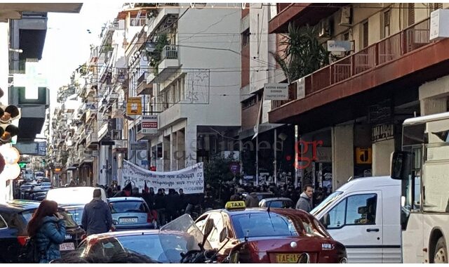 Πάτρα: Επεισόδια και μολότοφ στην πορεία