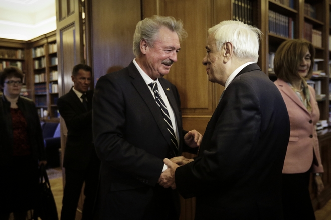 Παυλόπουλος: Να μην ξεχνούν οι εταίροι και ειδικά οι νεότεροι, ότι η αλληλεγγύη είναι η βάση της Ευρώπης
