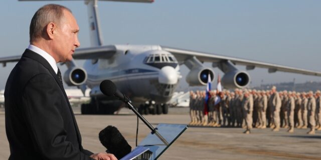 Άρχισαν να αποχωρούν τα ρωσικά στρατεύματα απ’ τη Συρία