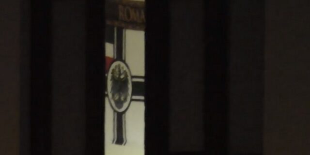 Σάλος στην Ιταλία: Ναζιστική σημαία σε αστυνομικό στρατώνα