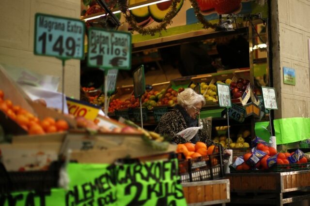 Ισπανία: Αύξηση 4% στον κατώτατο μισθό