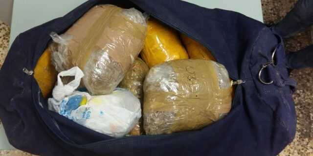 Εξαρθρώθηκαν τέσσερις σπείρες διακίνησης ναρκωτικών που συνεργάζονταν