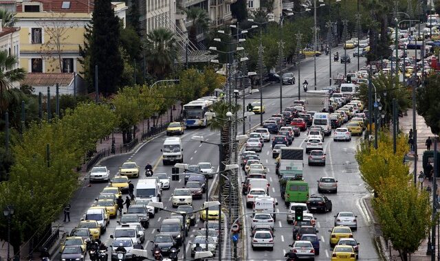 Λήγει η προθεσμία πληρωμής για τέλη κυκλοφορίας ή κατάθεση πινακίδων