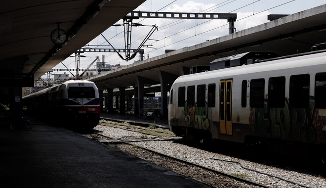 Λάρισα: Μετανάστης ακρωτηριάστηκε επιχειρώντας να κατέβει από το τρένο