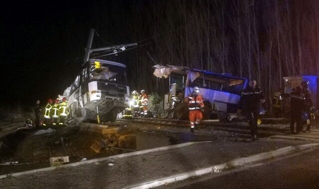 Γαλλία: 4 μαθητές νεκροί σε σύγκρουση τρένου με λεωφορείο