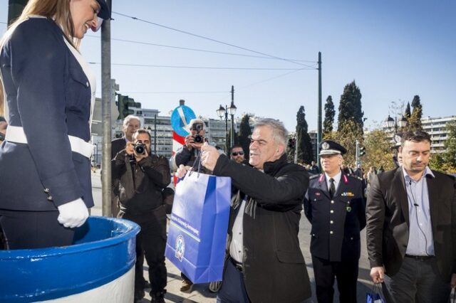 Δώρα στους τροχονόμους από την πολιτική και φυσική ηγεσία της ΕΛ.ΑΣ.