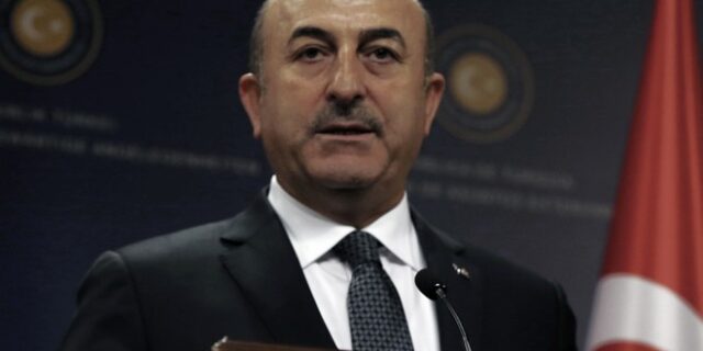 Τσαβούσογλου: Δύση και Δικαιοσύνη μπλόκαραν την έκδοση των 8