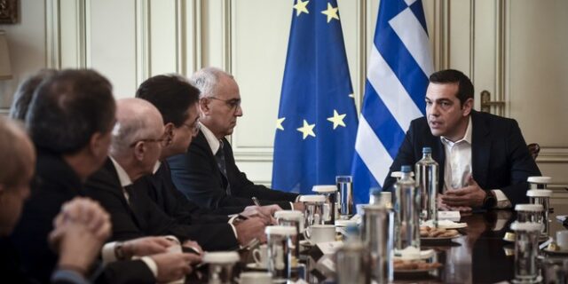 Τσίπρας σε Ένωση Τραπεζών: Τέλος στις ψευδείς ειδήσεις για κίνδυνο πρώτης κατοικίας