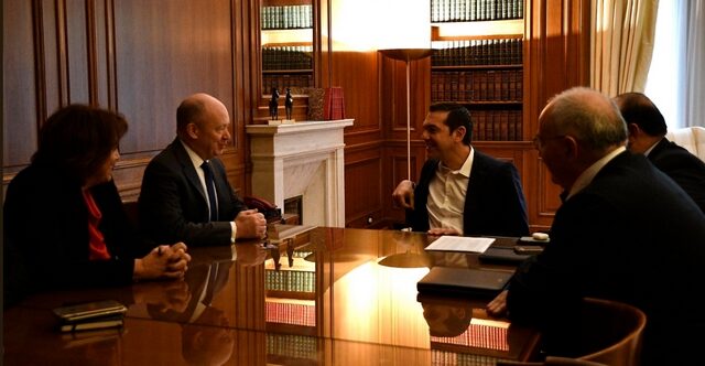 Το μήνυμα εμπιστοσύνης στην ελληνική οικονομία από τη Deutsche Bank και το σχόλιο Τσίπρα