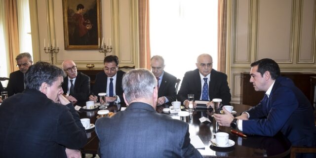 ‘Εξάψαλμος’ Τσίπρα στους τραπεζίτες