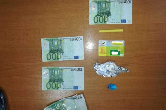 Ηγουμενίτσα: Τα ‘έσπαγε’ στα μπουζούκια και πλήρωνε με πλαστά 100ευρα
