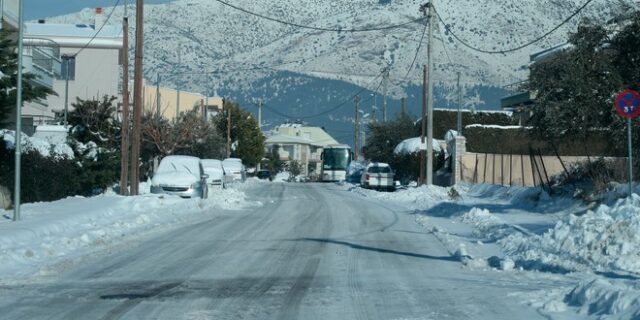 Χιόνια σε Φθιώτιδα και Ευρυτανία