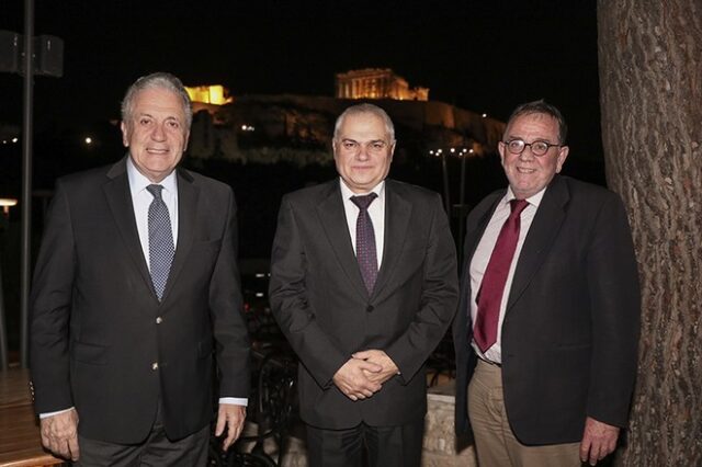 Συνάντηση Αβραμόπουλου με Μουζάλα και Ράντεφ
