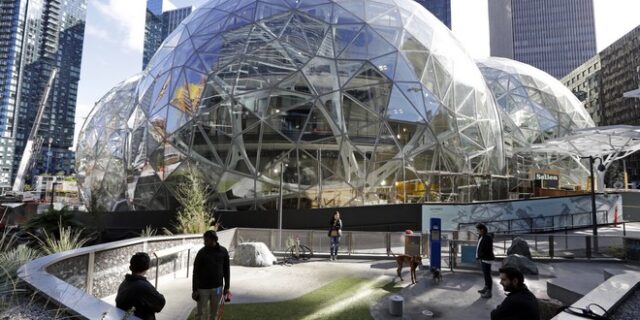 Τα νέα γραφεία της Amazon κρύβουν μέσα τους ένα… τροπικό δάσος