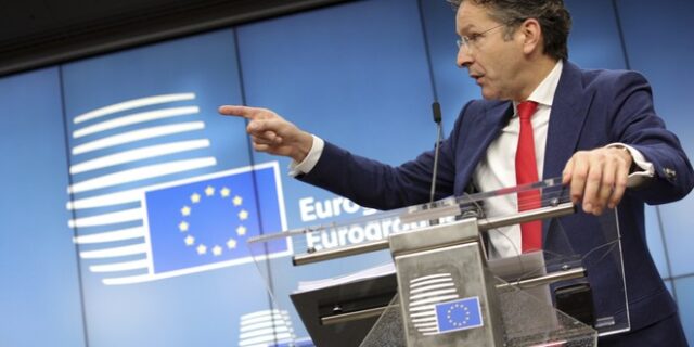 Ντάισελμπλουμ: «Δεν μπορούμε να αφήσουμε τους Ιταλούς και τους Έλληνες μόνους»