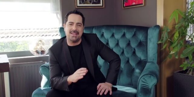 Χαμός με το νέο τραγούδι του Μάκη Δημάκη – 1.000.000 προβολές σε 20 μέρες