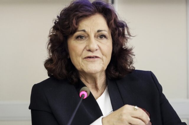 Φωτίου σε βουλευτές ΣΥΡΙΖΑ: Θα αντιμετωπίσουμε το θέμα με τα επιδόματα μέσα στη χρονιά