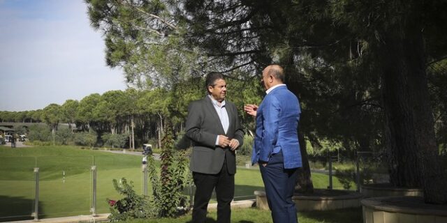 Γερμανοτουρκικές σχέσεις: Γκάμπριελ και Τσαβούσογλου επιδιώκουν προσέγγιση