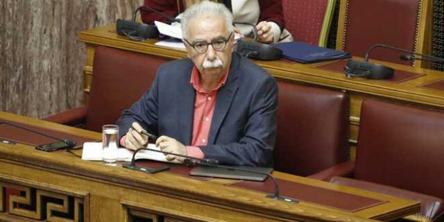 Δωρεάν από το Σεπτέμβριο τα ξενόγλωσσα βιβλία σε όλες τις βαθμίδες της εκπαίδευσης