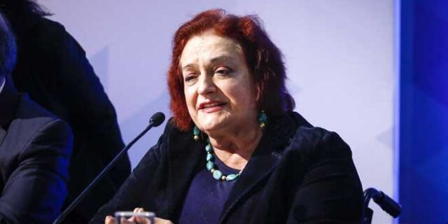 Μαριέττα Γιαννάκου: Το Σκοπιανό έπρεπε να έχει λυθεί από το 1992