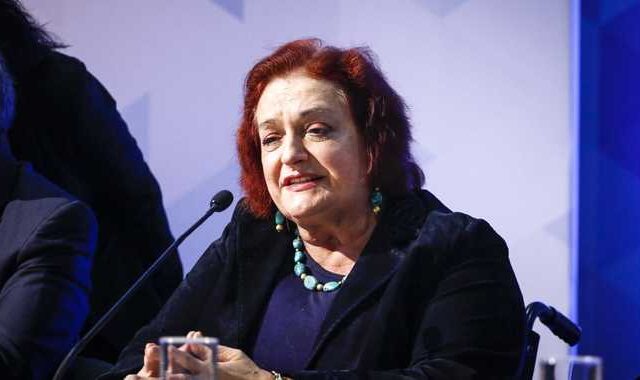 Μαριέττα Γιαννάκου: Το Σκοπιανό έπρεπε να έχει λυθεί από το 1992