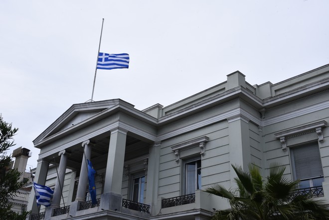 Υπουργείο Εξωτερικών: Η Ελλάδα καταδικάζει απερίφραστα κάθε μορφή αντισημιτισμού