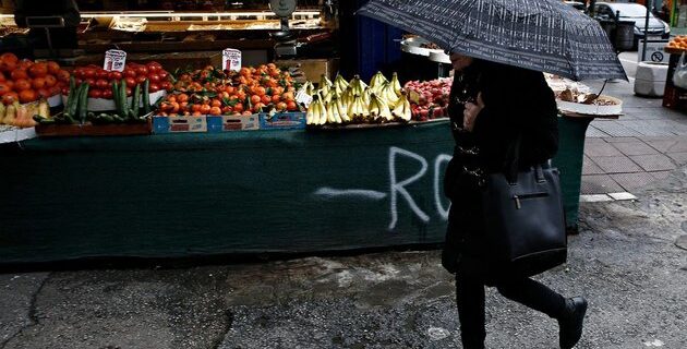 Χαλάει και πάλι ο καιρός – Που θα ξεσπάσουν βροχές και καταιγίδες