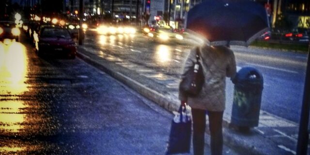 Από νεφώσεις σε βροχές και χιόνια στα ορεινά