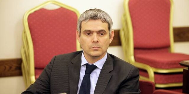 Καραγκούνης: Το ’09 ο Καραμανλής πήγε σε εκλογές και άλλοι έλεγαν ότι ‘λεφτά υπάρχουν’