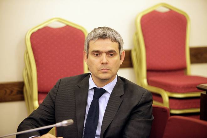 Καραγκούνης: Το ’09 ο Καραμανλής πήγε σε εκλογές και άλλοι έλεγαν ότι ‘λεφτά υπάρχουν’